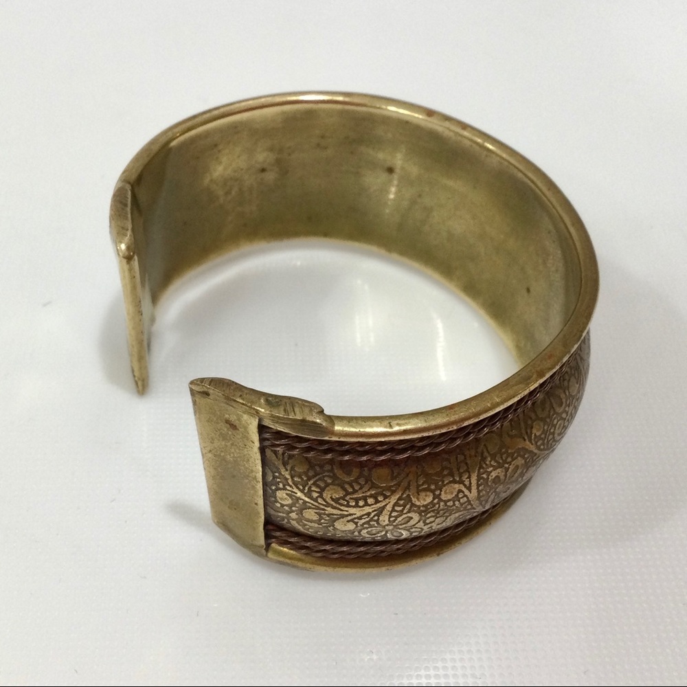 Vintage Brass Cuff Bracelet BOHO Hippie - Picture 6 of 7